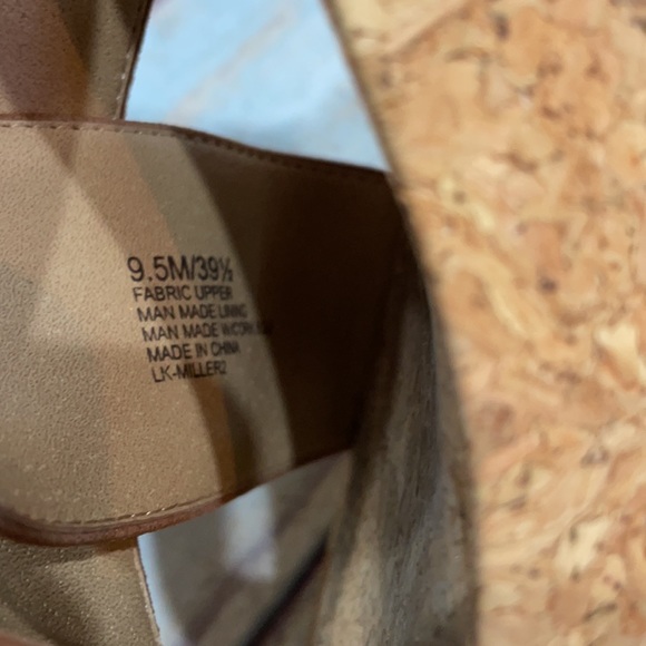 Lucky Brand Miller wedge sandals - Picture 5 of 6